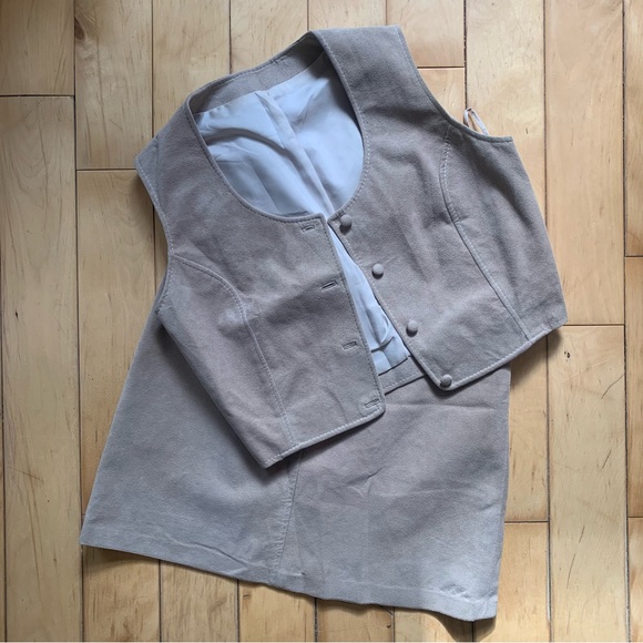 Suede co-ord set. - Picture 8 of 8